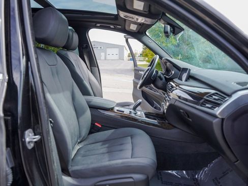 Used 2018 BMW X5 xDrive40e w/ Executive Package image 41