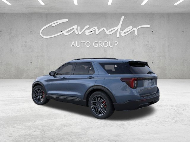 New 2026 Ford Explorer ST-Line w/ ST-Line Street Pack RWD image 5