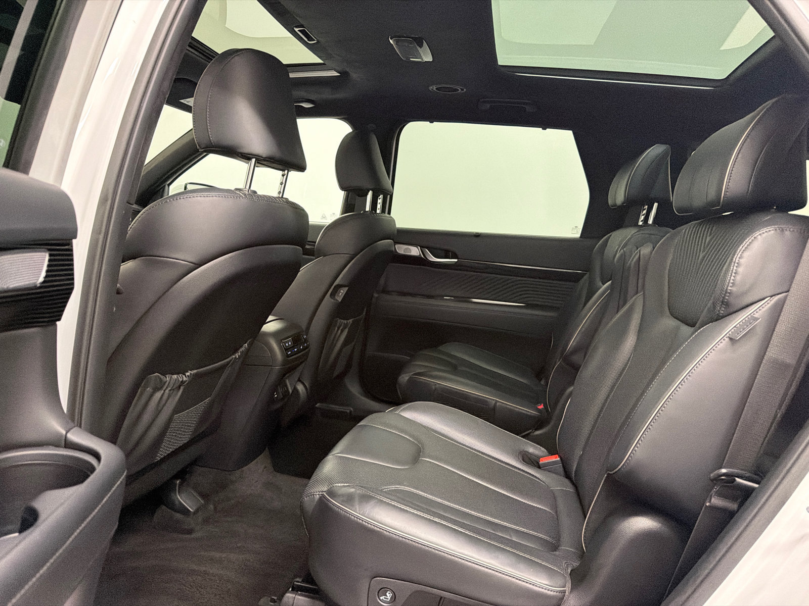 Used 2025 Hyundai Palisade Calligraphy AWD/4WD image 23