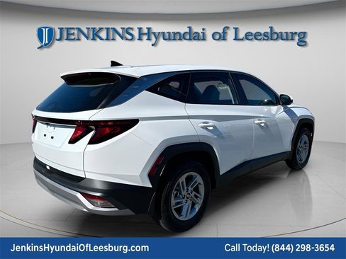 New 2026 Hyundai Tucson SE image 5