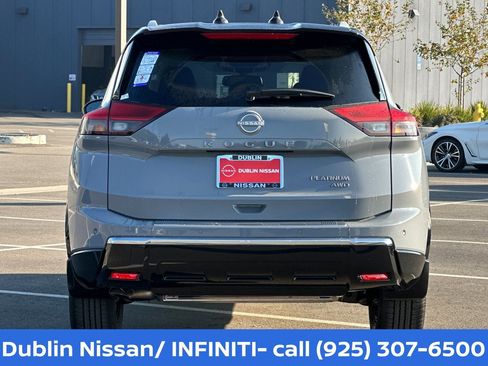 New 2026 Nissan Rogue Platinum w/ Tech Package AWD/4WD image 5