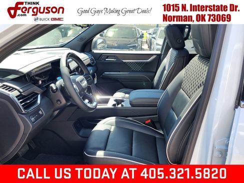 New 2026 GMC Acadia Denali w/ Super Cruise Package FWD image 16