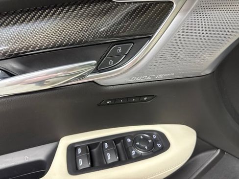 Used 2024 Cadillac XT6 Sport w/ Technology Package AWD/4WD image 10