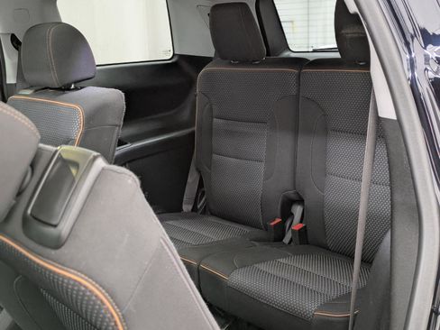 Used 2022 GMC Acadia AT4 w/ Trailering Package image 36