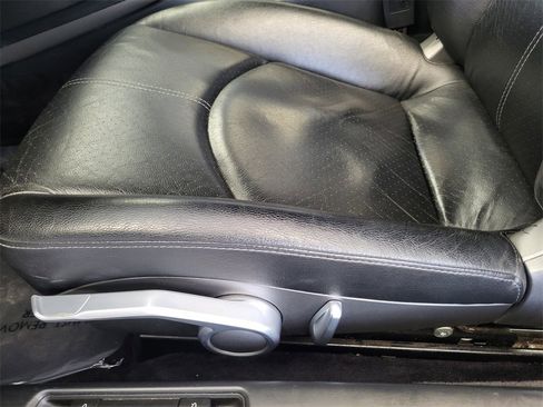 Used 2006 Porsche 911 Carrera 4 image 14