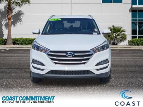 Used 2018 Hyundai Tucson SEL Plus FWD image 2
