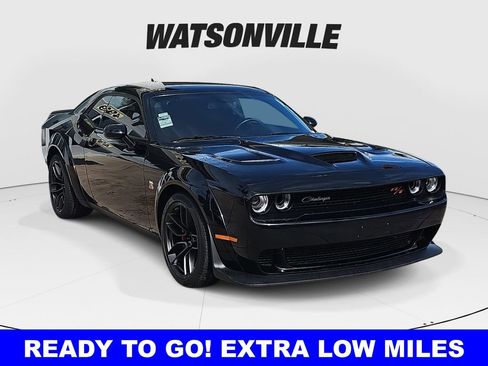 Used 2022 Dodge Challenger R/T Scat Pack image 1