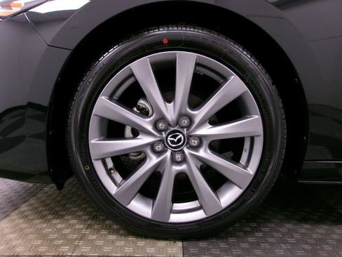 Used 2024 MAZDA MAZDA3 s FWD image 17