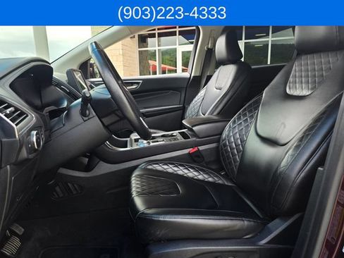Used 2023 Ford Edge Titanium AWD/4WD image 12