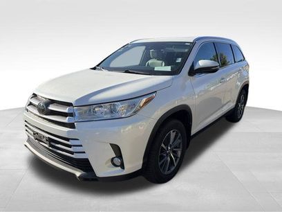 Used 2019 Toyota Highlander XLE