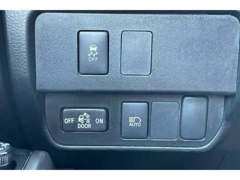 Used 2023 Toyota Tacoma SR5 image 38