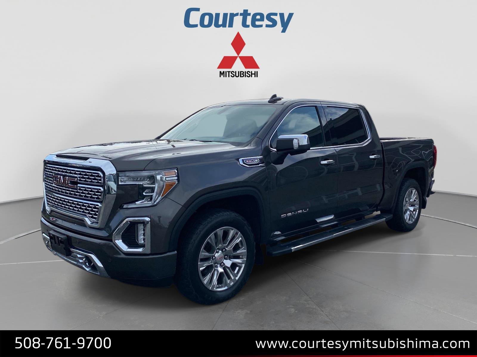 Used 2019 GMC Sierra 1500 Denali w/ LPO, GMC Protection Package AWD/4WD image 1