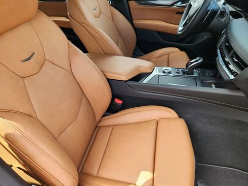 New 2026 Cadillac CT5 Sport w/ Platinum Package AWD/4WD image 20