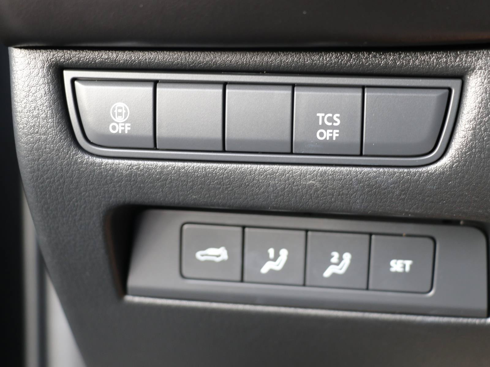 Certified 2025 MAZDA CX-50 AWD 2.5 S w/ Premium Plus Pkg image 16