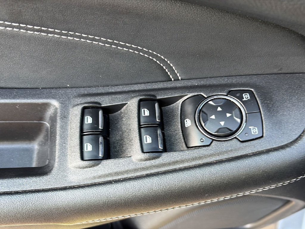 Used 2024 Ford Edge Titanium AWD/4WD image 18