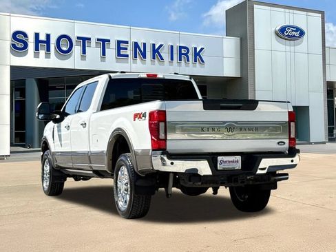 Used 2022 Ford F250 King Ranch w/ King Ranch Ultimate Package AWD/4WD image 8