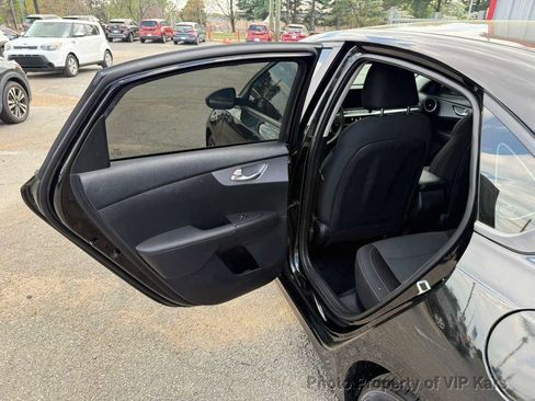 Used 2024 Kia Forte LXS image 10