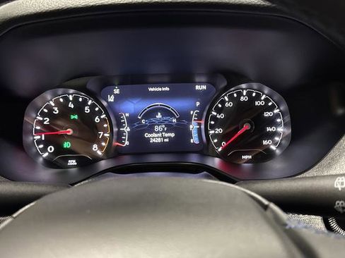 Used 2022 Jeep Compass Latitude image 14