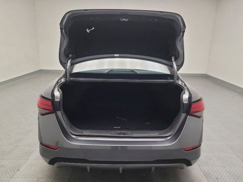 Used 2025 Nissan Sentra SV FWD image 29