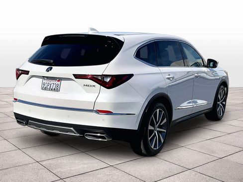 Used 2025 Acura MDX FWD w/ Technology Package image 14