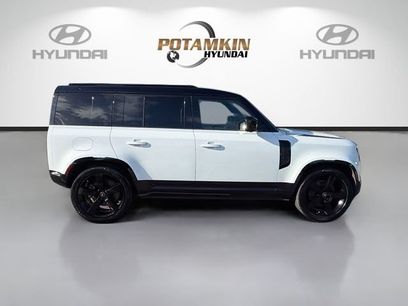 Used 2025 Land Rover Defender 110 X-Dynamic SE