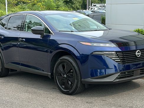 Certified 2025 Nissan Murano SV AWD/4WD image 2