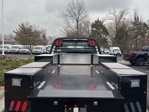 New 2024 Ford F550 XL image 9