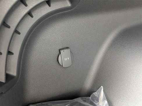 New 2026 Volkswagen Atlas Cross Sport SEL Premium R-Line image 15