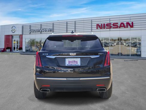 Used 2021 Cadillac XT5 Luxury image 8