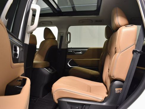 New 2026 INFINITI QX80 Luxe w/ Exterior Package image 29