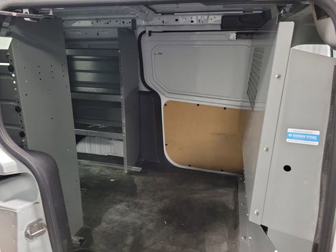 Used 2015 Ford Transit Connect XL image 26