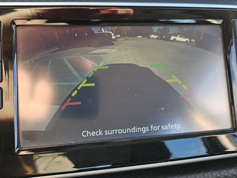 Used 2024 Nissan Kicks S image 9