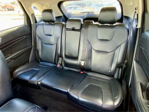 Used 2022 Ford Edge Titanium w/ Equipment Group 301A image 27