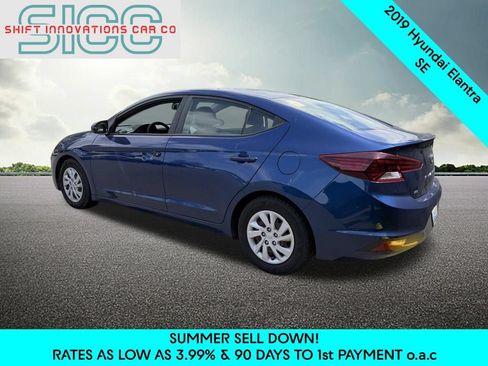 Used 2019 Hyundai Elantra SE FWD image 4