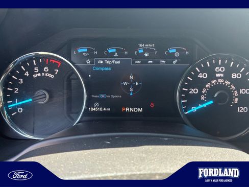 Used 2018 Ford F150 Lariat w/ Equipment Group 502A Luxury AWD/4WD image 11