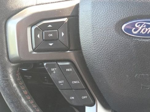 Used 2018 Ford F150 XLT w/ Equipment Group 302A Luxury AWD/4WD image 37