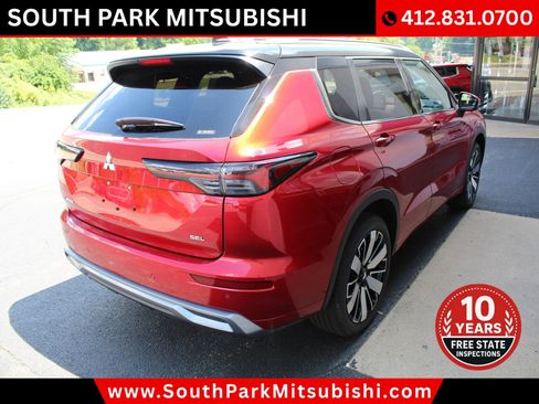 New 2025 Mitsubishi Outlander SEL image 9