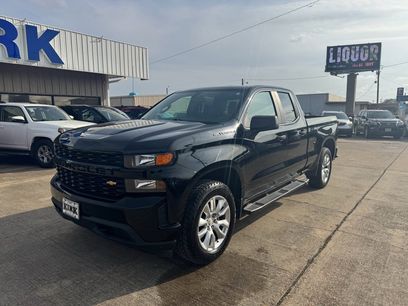 Used 2019 Chevrolet Silverado 1500 Custom w/ Custom Convenience Package