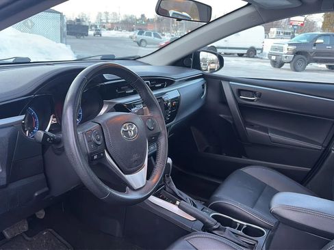 Used 2016 Toyota Corolla S Premium image 29