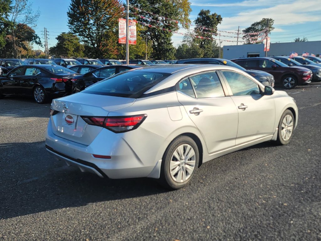 Used 2023 Nissan Sentra S FWD image 8