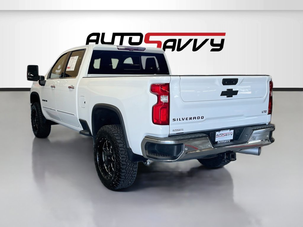Used 2022 Chevrolet Silverado 2500 LTZ w/ LTZ Premium Package AWD/4WD image 5