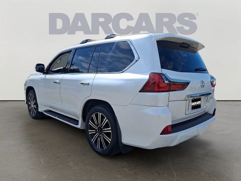 Used 2021 Lexus LX 570 4WD w/ Luxury Package image 5