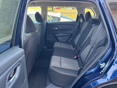 Used 2026 Nissan Rogue SV AWD/4WD image 23