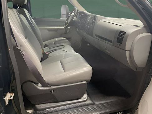 Used 2013 GMC Sierra 3500 W/T w/ Snow Plow Prep Package image 12