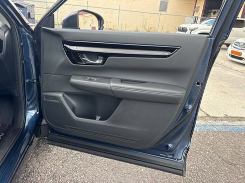 Used 2026 Honda CR-V EX-L image 18