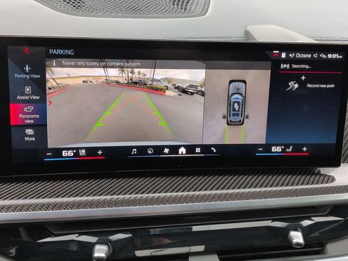 Used 2025 BMW X7 M60i AWD/4WD image 24