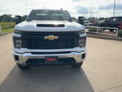 Used 2024 Chevrolet Silverado 3500 W/T w/ WT Safety Package AWD/4WD image 4