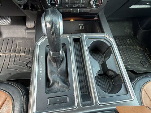 Used 2016 Ford F150 Limited w/ Trailer Tow Package image 26