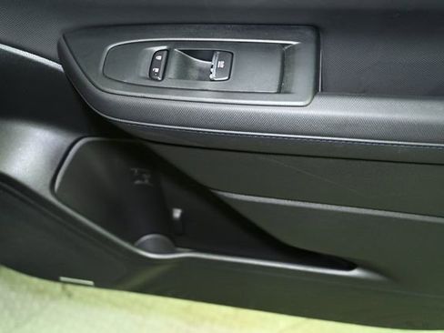 Used 2025 Subaru Forester Limited image 66