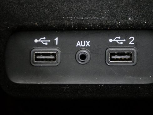 Used 2019 Dodge Charger SXT w/ Leather Interior Group image 21